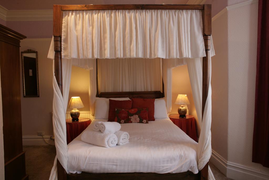 צ'סטר Hamilton Court Hotel מראה חיצוני תמונה