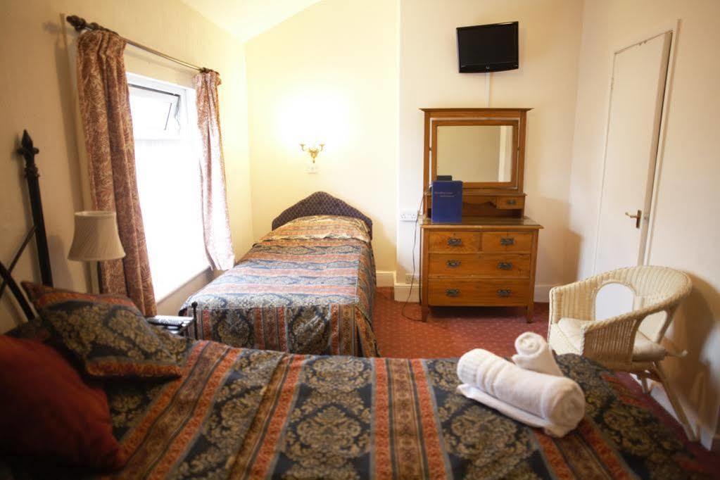 צ'סטר Hamilton Court Hotel מראה חיצוני תמונה