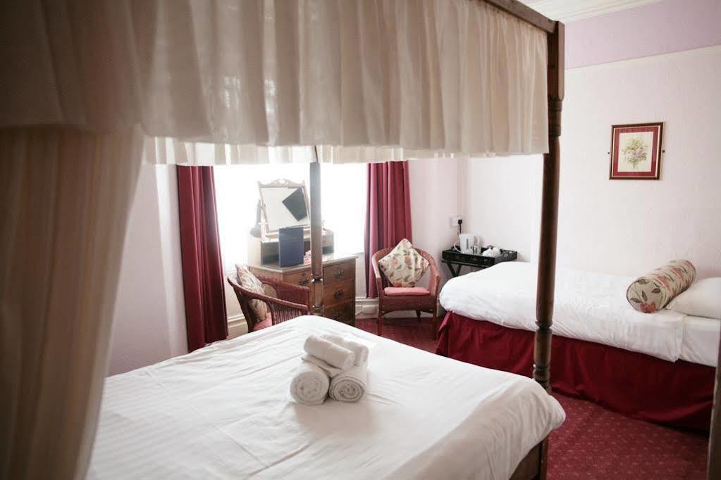 צ'סטר Hamilton Court Hotel מראה חיצוני תמונה